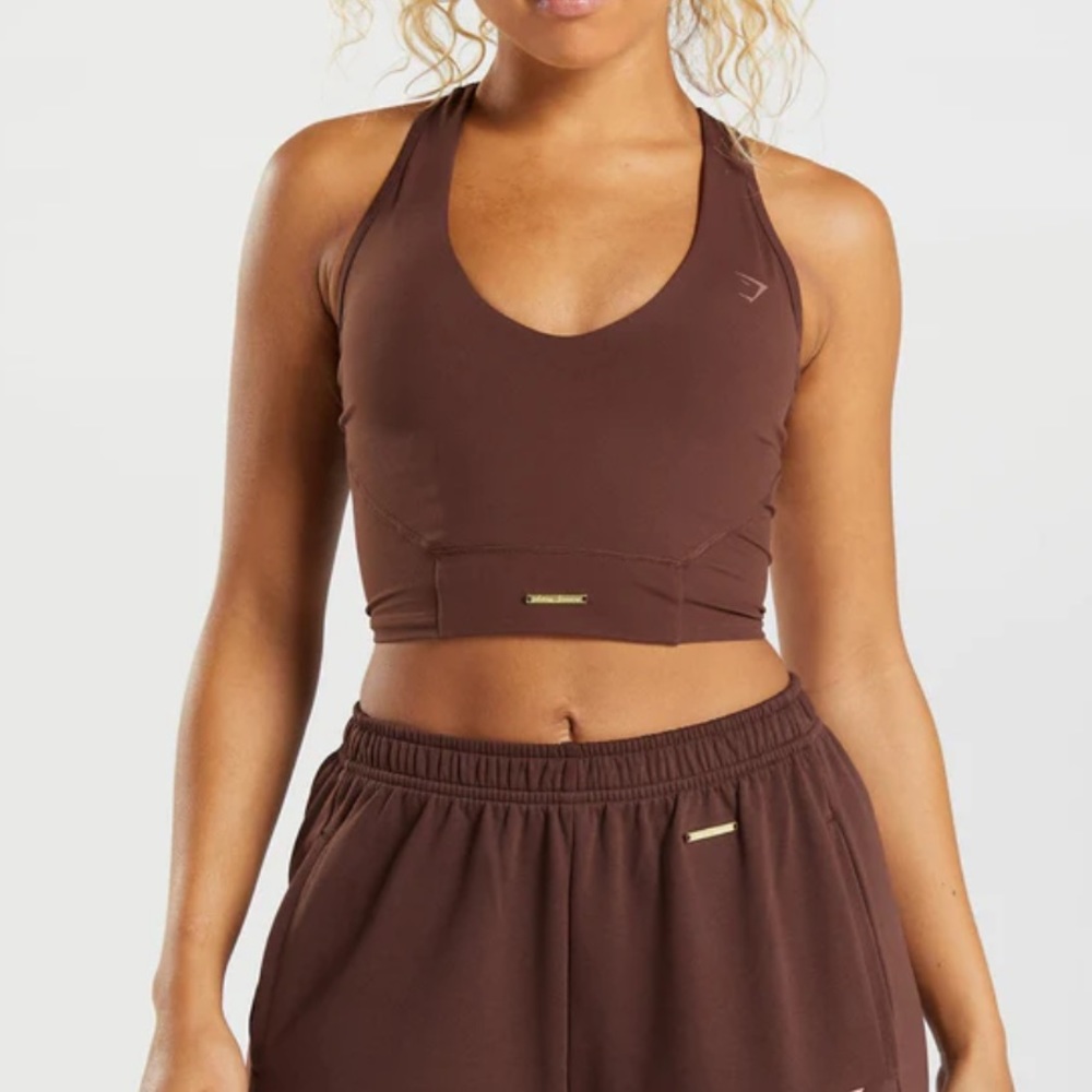 Gymshark Whitney Crop top size small. Love this but it’s just too small on me.